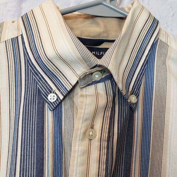 TOMMY HILFIGER S/S Striped Button-down Shirt - Picture 3 of 8